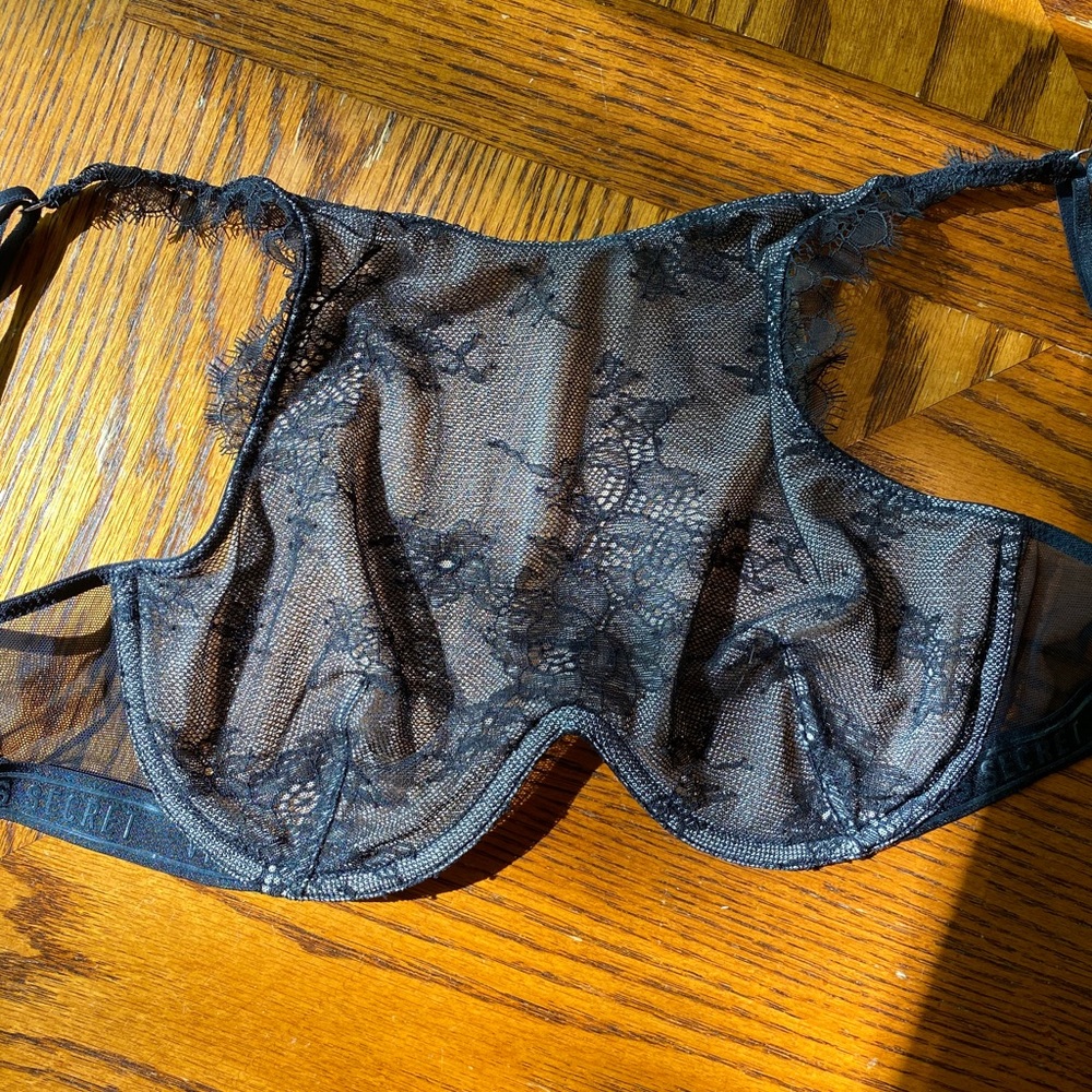 High Neck Bra